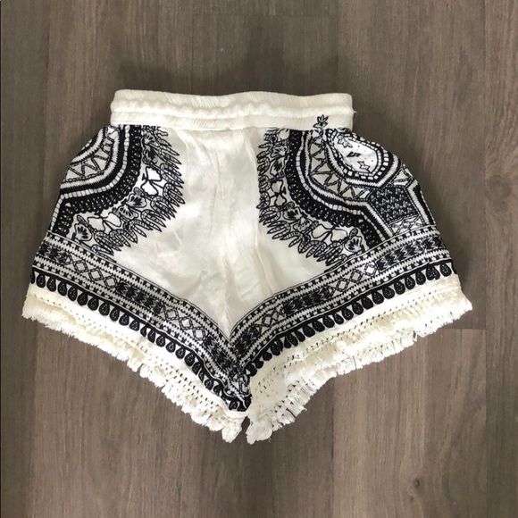 Too small - Picture 2 of 2